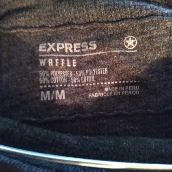 ❤️SALE ITEM Express honor shirt - Picture 3 of 6